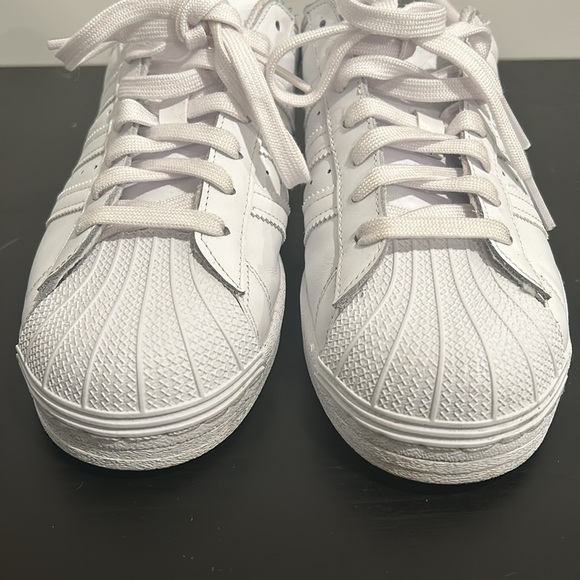 SHELLTOP/SUPERSTAR Adidas IN BRAND NEW PRE-OWNED EXCELLENT CONDITION. - Picture 7 of 9
